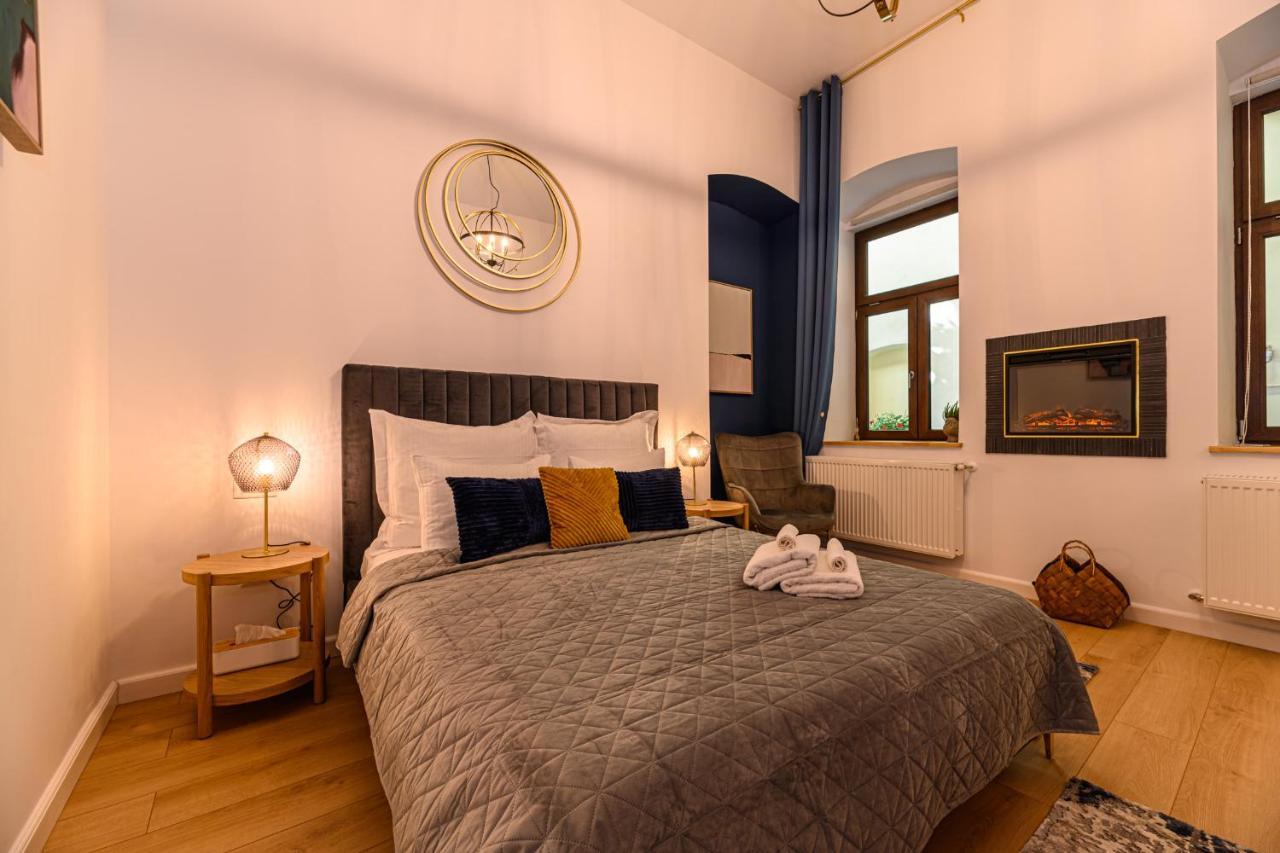 Uptown 46 Apartment บราชอฟ ภายนอก รูปภาพ